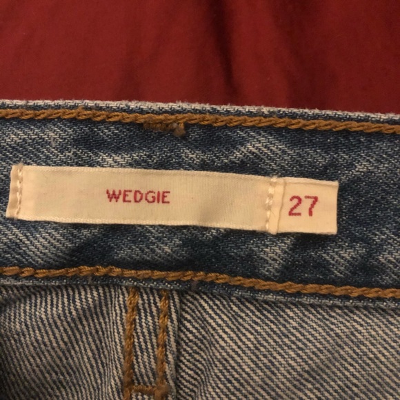 Levi’s wedgie jeans - Picture 2 of 8